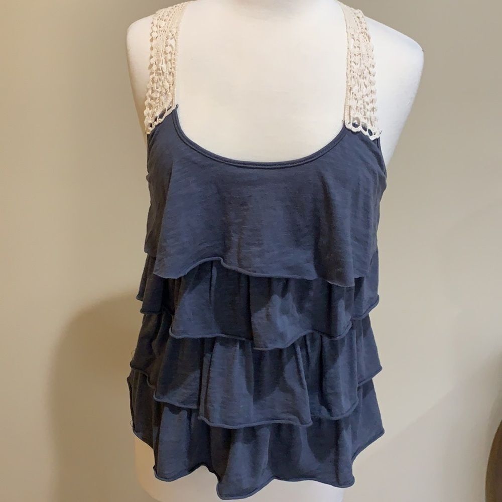 Ya crochet lace back tank, tiered front, Small